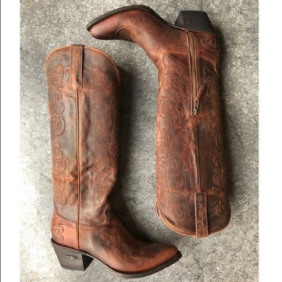 Steppin Style MM Boots - Picture 2 of 3